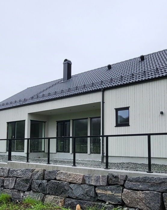 Glassmester  fagpersonen som gir hjemmet trygghet og lys